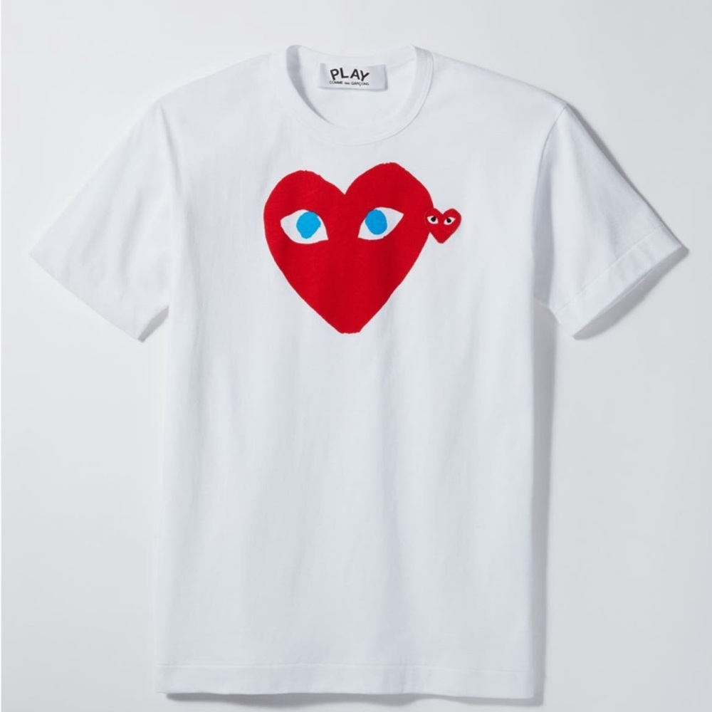 Comme des Garcons PLAY Heart Face Graphic Tea